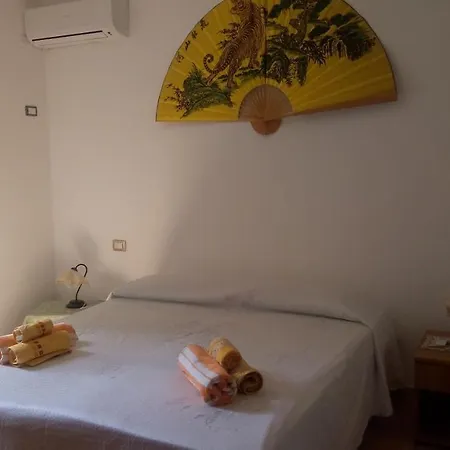 Da Giusy Alojamento de Acomodação e Pequeno-almoço Narcao